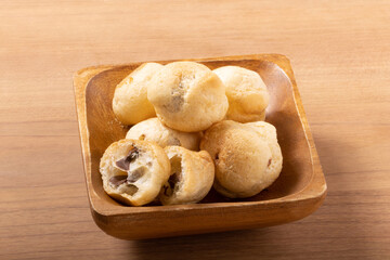 ミニ　チョコシュークリーム