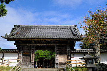 中尊寺の本坊表門　岩手県