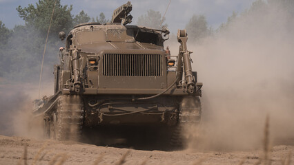 HIGHT SPEED TRACK DOZER - Heavy military vehicle for engineering and sapper works