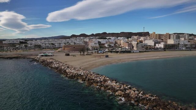 Faro de Garrucha en la provincia de Almer&iacute;a, en Andaluc&iacute;a, Espa&ntilde;a.