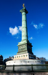 Fototapeta premium La place de la Bastille à Paris en France