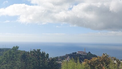 Fototapeta premium nature, park, garden, outdoor, outside, view, peace, travel, tourism, trees, water, sky, clouds, colours, energy, madeira, island, portugal, europem sunset, sun, dawn, evening, dark, ocean