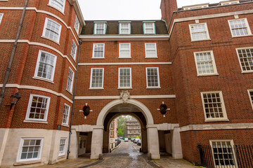 Fototapeta premium Traditional architecture of London Temple, UK