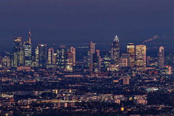 Die Skyline von Frankfurt, von Westen aus gesehen. Stand: Januar 2025