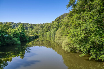 Fluß Lahn bei Weilburg, Landkreis Limburg-Weilburg, Hessen, Deutschland