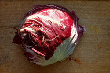 Połówka radicchio (cykoria sałatowa)