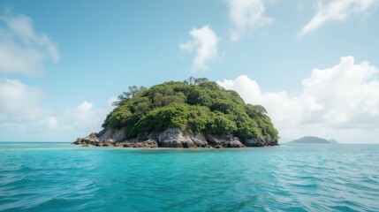 Naklejka premium Serene Tropical Island Surrounded by Crystal Clear Blue Waters