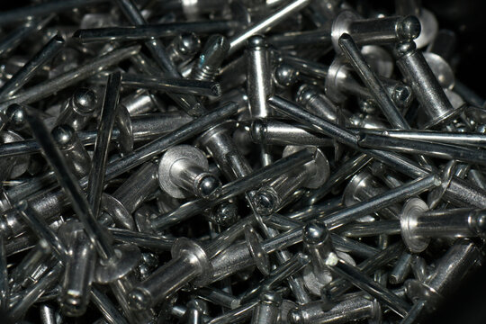 remaches de aluminio