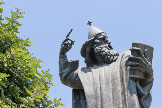 Historic Bell Tower and Statue of Grgur Ninski on a Sunny Day, Split, Croatia