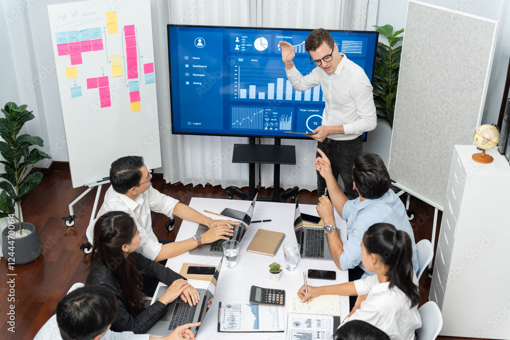 Leinwandbilder presentation in office or meeting room with analyst team utilizing bi fintech to analyze financial d