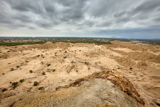 Exploring the ancient wonders of the Tucume Pyramids in Lambayeque, Peru. A place where history, mystery, and nature converge, offering a glimpse into the rich heritage of the Sican civilization.