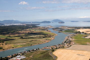 USA, Washington State. Skagit County, Swinomish Channel and Padilla Bay