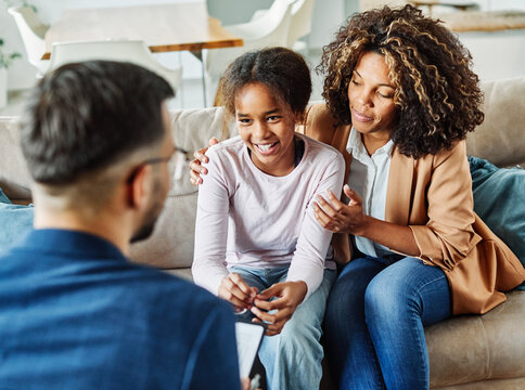 child problem mother woman family daughter therapy psychotherapy parent psychologist teenage help patient psychology girl doctor care advice kid support female office psychiatrist counseling social  - Powered by Adobe
