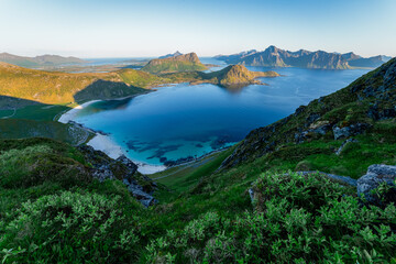 Naklejka premium Haukland Mannen fjord in the Lofoten Islands