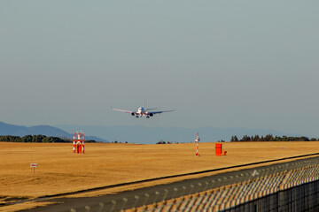 阿蘇山を望む空港