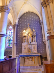 intérieur église church