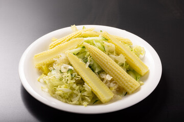 ［沖縄県産］ヤングコーンのサラダ