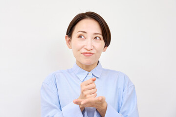 ひらめく女性　白背景