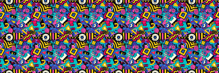 Seamless pattern with geometric shapes in the style. Multicolored vintage background with triangles, circles and squares for textile, fabric and Sudanese fabric art.