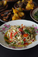 pasta with chicken and vegetables