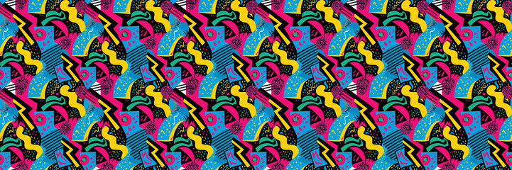 Seamless pattern with geometric shapes in the style. Multicolored vintage background with triangles, circles and squares for textile, fabric and Sudanese fabric art.