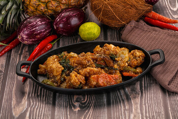 Prawn with vegetables and oyster sauce