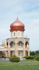 This mosque is an important part of the spiritual journey. Many visitors take the time to pray here, asking for blessings and peace of mind.