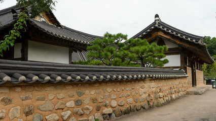 Fototapeta premium Korean ancient architecture and gardens
