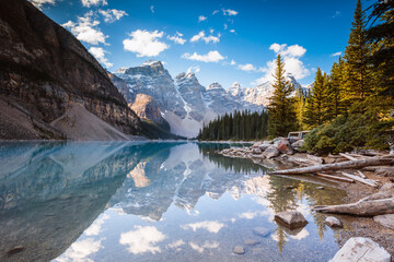 Moraine lake, Banff National Park, Alberta, Canada