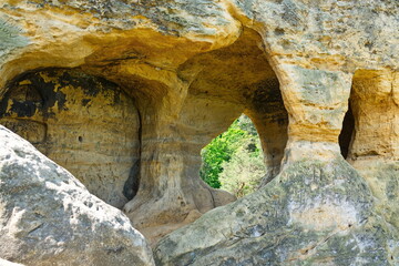 Klusfelsen Halberstadt Harz im Frühjahr