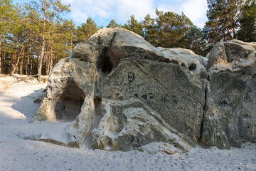 Große Sandhöhlen bei Heers im Harz