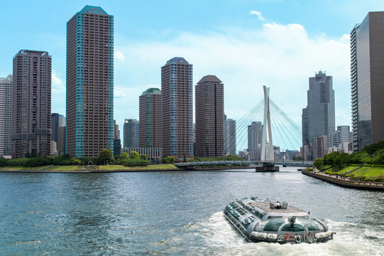 Himiko, a water bus sailing on the Sumida River