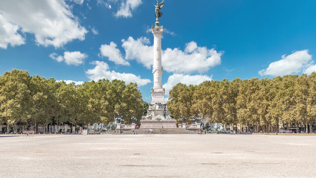 Monument Aux Girondins on Esplanade Des Quinconces timelapse in Bordeaux, France