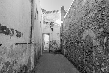 Small characteristic alley in the medina of the town of Safi in Morocco
