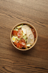 salad with chicken