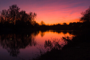 Fototapeta premium Donau im Abendrot in Sigmaringen (Oberes Donautal)