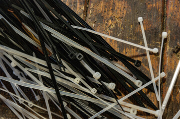 collier de serrage pour électricien.