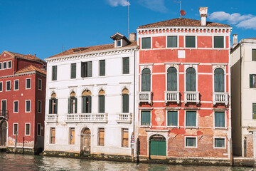Obraz premium Facade of old buildings in Venice, Italy, 2019Facade of old buildings in Venice, Italy, 2019
