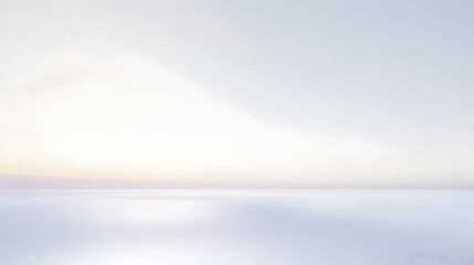Obraz premium A clean white background with a soft gradient from top to bottom, offering a serene and minimalist appearance