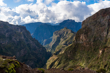 Pico do Arieiro hike on Madeira - PR1. One of the most stunning hikes on Madeira Island.