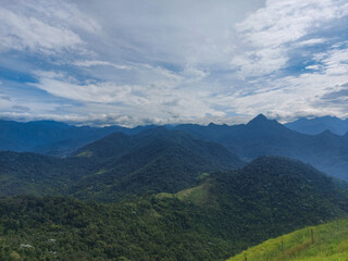 Fototapeta premium mountain landscape in a cloudy day
