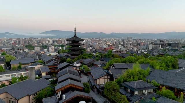 Hōkan-ji Temple (Yasaka Pagoda), near Osaka, Kyoto, Japan