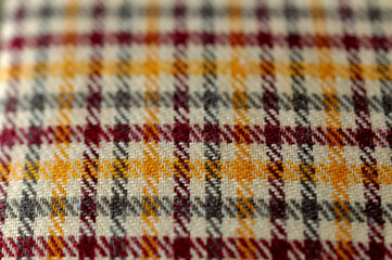 チェックの織物