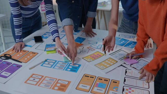 Teamwork Programers meeting for discussion data analysis for UX and UI programming for preparing for Generative AI Technology