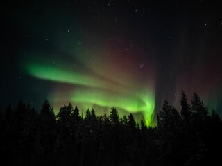 aurora borealis in the mountains