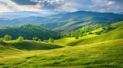 Naklejka premium A beautiful landscape with a large green hillside