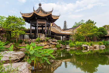 Fototapeta premium chinese pavilion in the garden