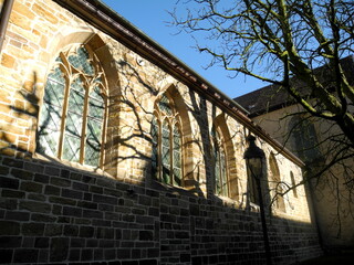 Fenster von der gotischen Kirche