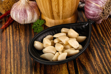 Tasty aroma marinated garlic cloves