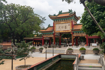 Fototapeta premium chinese ancient buildings in the park
